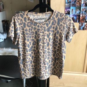 Leopard print tee
